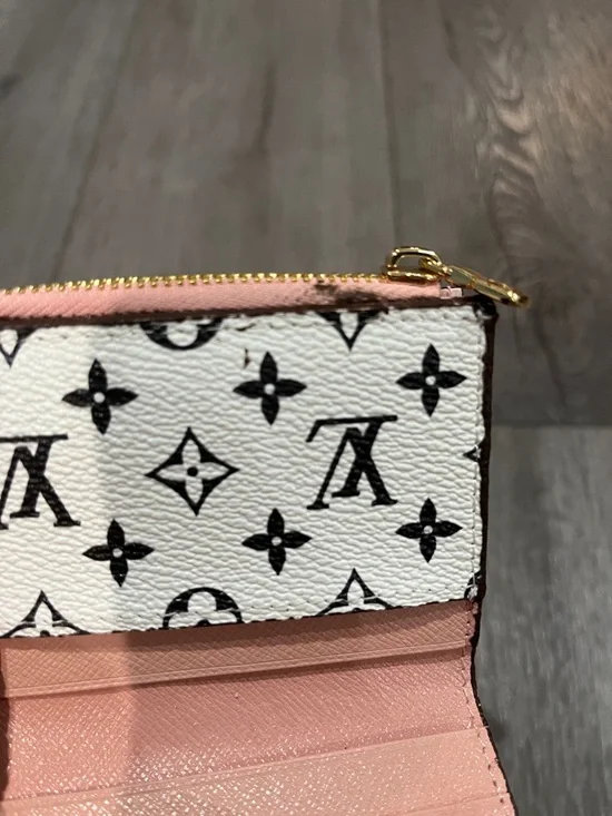 Louis Vuitton Zoe Wallet Giant Monogram Red/Pink Compact Wallet - Picture 7 of 16